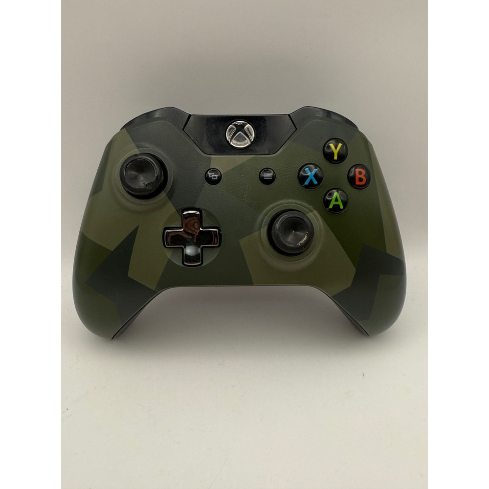 Microsoft Xbox One Wireless Controller Armed Forces Special Edition Camo 1537